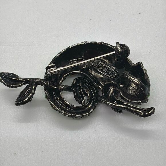 Vintage OPC KR signed iguana pin/pendant crystal rainbow lizard necklace - Picture 7 of 9